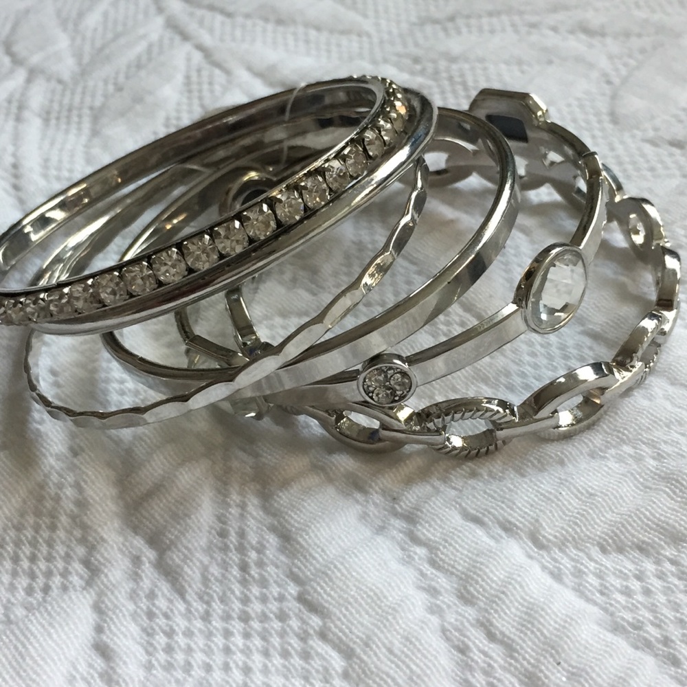 Macy’s Silver Multi-Bangle Set - Picture 3 of 6